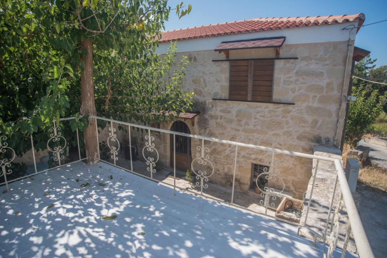 Old Stone Villa In Apokoronas Villa Nostalgia Kreta Fílippos Exterior foto